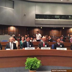 Wako Padang Mahyeldi (tiga kanan) bersama walikota negara Asean. Humas