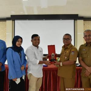 Pemko Padang menerima kunjungan ahasiswa Fakultas Dakwah dan Komunikasi UIN Suska Riau di Aula Dinas Kesehatan Kota Padang