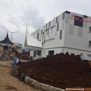 Komisi  III DPRD Kota Bukittinggi meninjau Pembangunan Pasa Ateh