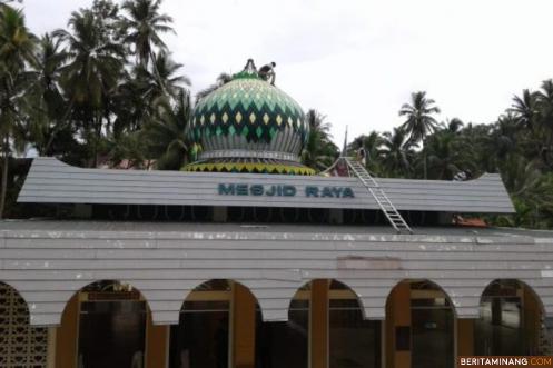 Masjid Raya Sulit Air saat ini. Foto SuhaNews