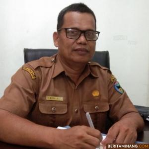 Kabag Humas dan Protokoler Setdakab Pessel, Sumbar Rinaldi. Foto Humas Pessel