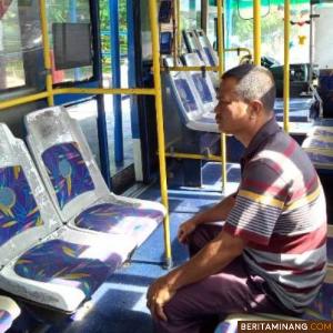 Bus Trans Padang sepi penumpang. Foto: Infopublik.id