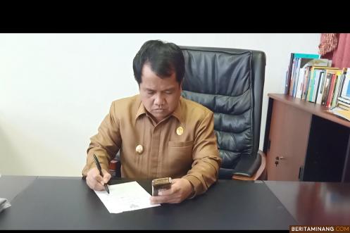 Ingin Bantu Swab Warga Manggilang,Petugas Kesehatan Kota Payakumbuh Balik Kanan