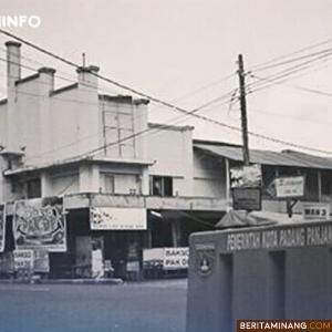 Bangunan Bioskop Karya Padang Panjang.
