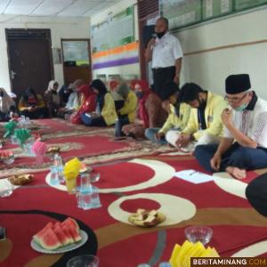  Mahasiswa KKN Daring Covid-19 UNP Diterima Camat Payakumbuh Barat