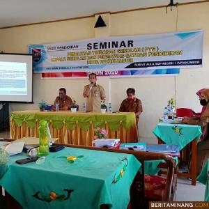 Kadis Pendidikan Drs. AH Agustion Saat Membuka Seminar