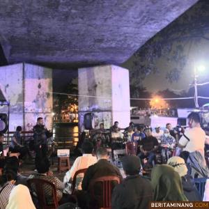 Plt. Kepala Dinas Pariwisata, Raju Minropa, mewakili Wali Kota Padang saat melaunching KKJSN, Sabtu malam (5/2/2022).