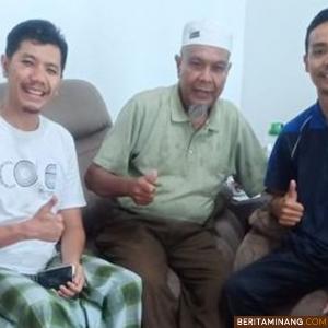 Jimmy bersama pasien.