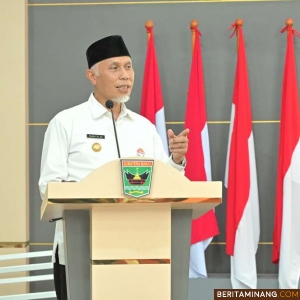 Gubernur Sumatera Barat (Sumbar), Mahyeldi Ansharullah. Foto: Dok. Adpim Sumbar
