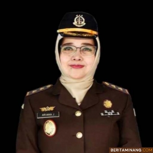Kepala Kejaksaan Negeri (Kajari) Dharmasraya, Ariana Juliastuty. Foto: Kominfo Dharmasraya