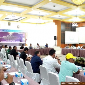 Suasana Rapat Kordinasi Teknis Pelaksanaan Kampanye Pilkada 2024, Jumat (4/10/2024) di Auditorium Mifan Padang Panjang. Foto: Kominfo Padang Panjang