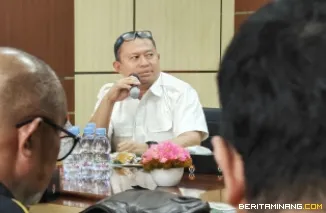 Kepala Biro Adpim Setdaprov Sumbar, Mursalim. Foto: Biro Adpim Sumbar