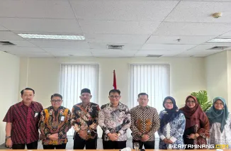 Bupati Safni menemui Budiman Sudjatmiko selaku Kepala Badan Percepatan Pengentasan Kemiskinan (BP Taskin) pada Sabtu, (10/05/2025) di Jakarta.
