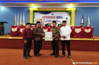Seminar motivasi yang digelar di SMA Insan Cendekia Boarding School (ICBS) Harau, Kamis (8/5/2025).
