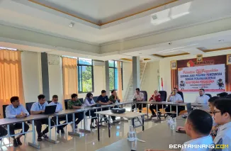Badan Pengawas Pemilihan Umum (Bawaslu) Kabupaten Pesisir Selatan ketika menyelenggarakan Rapat Teknis penanganan pelanggaran, Rabu (2/7/2025) di kantor setempat. Foto: Bawaslu Pessel