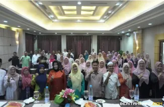 Pemko Bukittinggi adakan pertemuan advokasi dan koordinasi Pokjanal Untuk meningkatkan kapasitas Posyandu dalam menekan stunting, di Grand Roky Hotel, Selasa, (30/9)