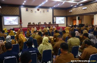 Rapat Koordinasi (Rakor) Pejabat Pemerintah Kota Payakumbuh yang digelar di Aula Ngalau Indah Balai Kota Payakumbuh, Selasa (4/11/2025).