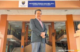 Prof.Indrayuda, S.Pd.,M.Pd.,Ph.D ketika berada di Akademi Pengajian Melayu, Universiti Malaya. Foto:Humas UNP