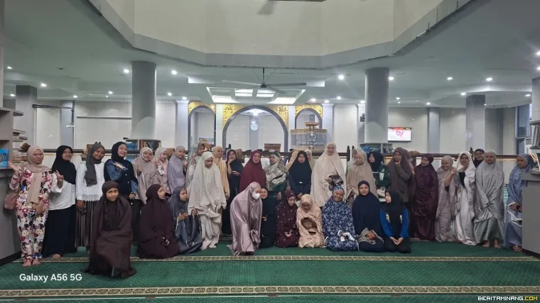 Suasana Subuh Mubarak di UNP.