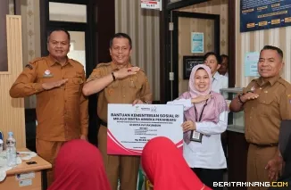 49 Warga Payakumbuh Terima Bantuan Kemensos, dari Kaki Palsu Hingga Modal Usaha